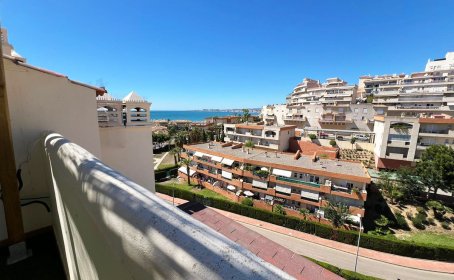 Apartament na ostatnim piętrze for sale in Benalmadena Costa, Benalmadena Costa