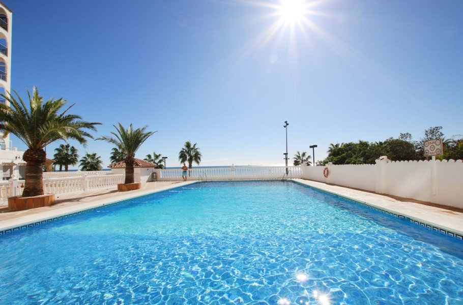 Middle Floor Apartment for sale in Fuengirola, Fuengirola