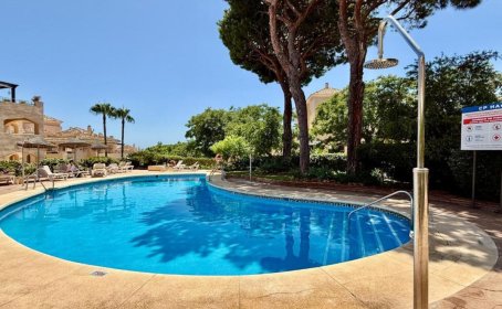 Apartamento Planta Media for sale in Elviria, Elviria