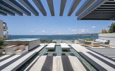 Apartament na środkowym piętrze for sale in Estepona, Estepona