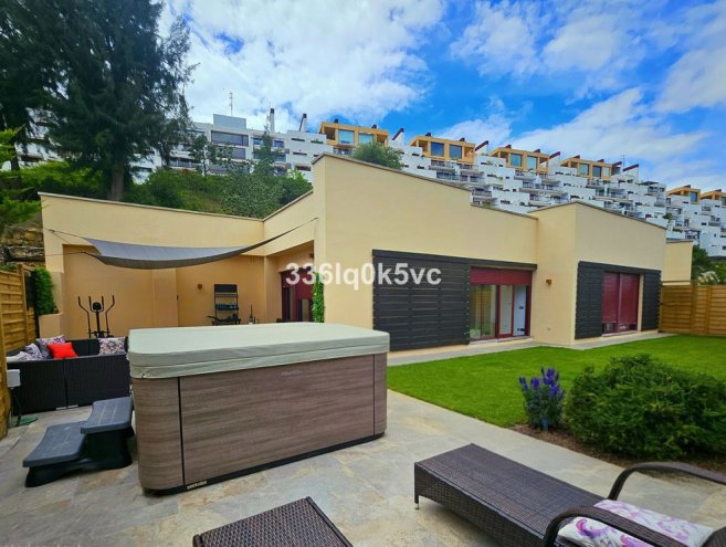 Willa for sale in Benahavís, Costa del Sol