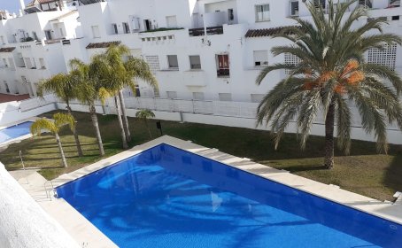 Duplex for sale in Estepona, Estepona