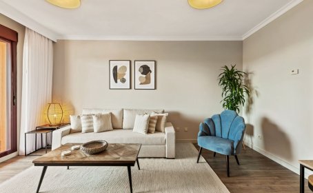 Apartamento Planta Media en venta en Benahavís, Benahavís