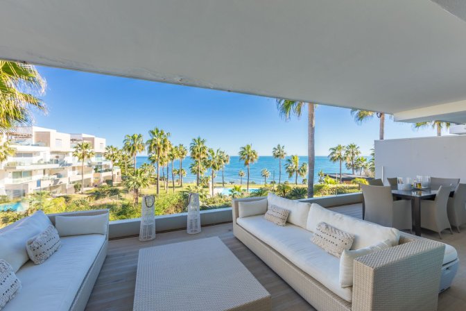 Middle Floor Apartment for sale in Estepona, Estepona