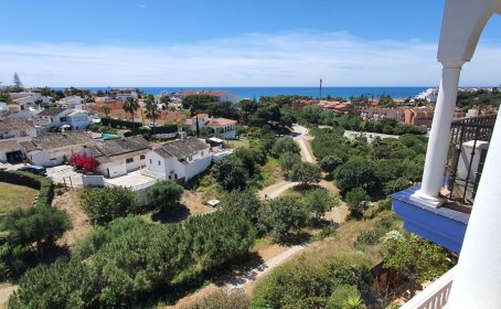 Apartament na środkowym piętrze for sale in El Faro, El Faro