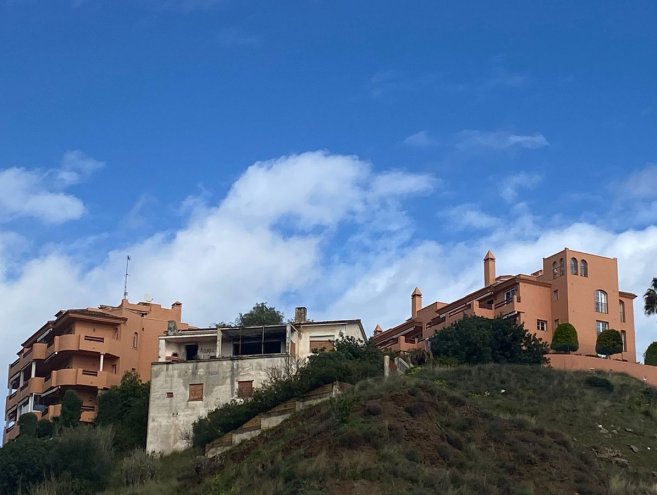 Residential Plot for sale in Los Pacos, Costa del Sol