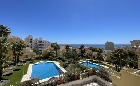 Middle Floor Apartment for sale in Estepona, Estepona