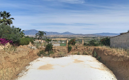 Terreno Urbano en venta en Coín, Coín