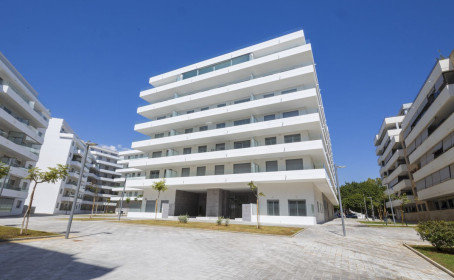 Middle Floor Apartment for sale in Nueva Andalucía, Nueva Andalucía