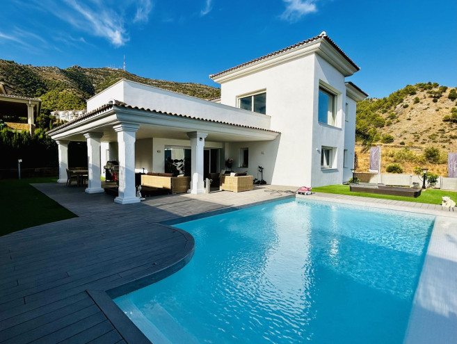 Detached Villa for sale in Mijas, Costa del Sol