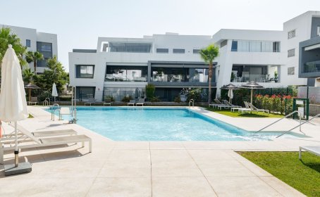 Middle Floor Apartment for sale in Estepona, Estepona
