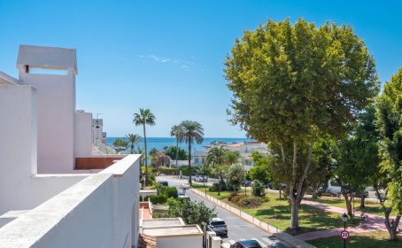 Townhouse for sale in The Golden Mile, The Golden Mile