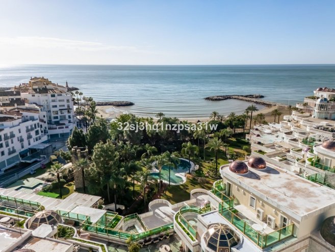 Apartamento Planta Media for sale in Marbella, Costa del Sol