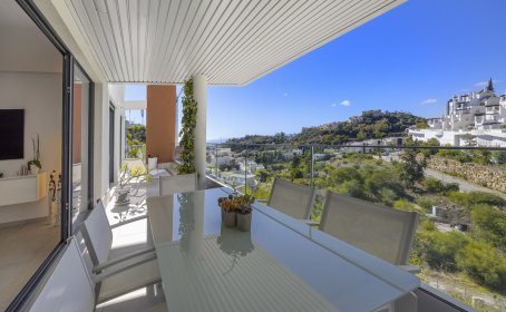 Apartamento Planta Media en venta en Benahavís, Benahavís