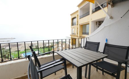 Apartament na ostatnim piętrze for sale in Puerto de Cabopino, Puerto de Cabopino