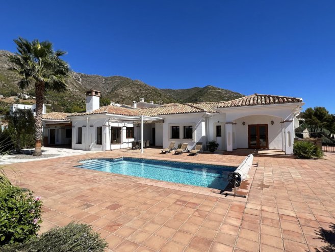 Detached Villa for sale in Mijas, Costa del Sol