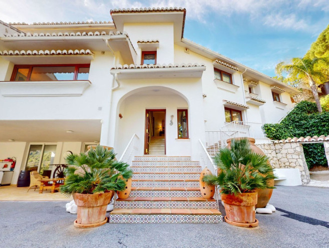 Detached Villa for sale in Mijas, Costa del Sol