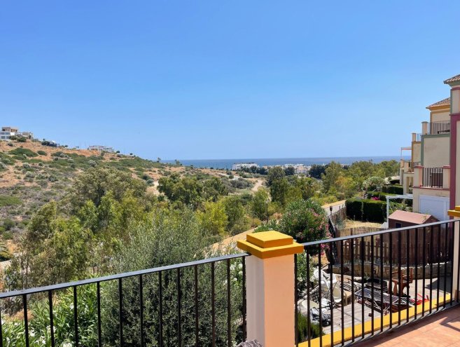 Penthouse Duplex for sale in Casares, Costa del Sol