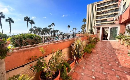 Apartament na środkowym piętrze for sale in La Carihuela, La Carihuela