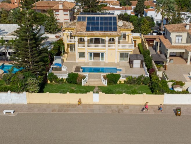 Detached Villa for sale in La Cala de Mijas, Costa del Sol