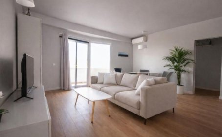 Apartamento Planta Media for sale in Marbella, Marbella