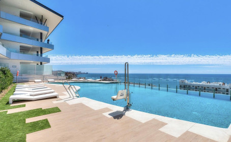 Apartament na środkowym piętrze for sale in Benalmadena Costa, Benalmadena Costa