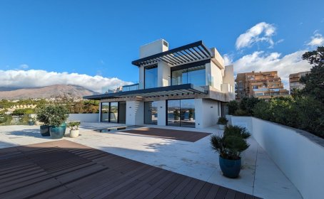 Ático Dúplex en venta en Estepona, Estepona