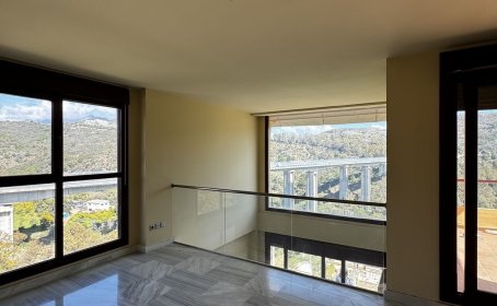 Penthouse Duplex for sale in Benahavís, Benahavís