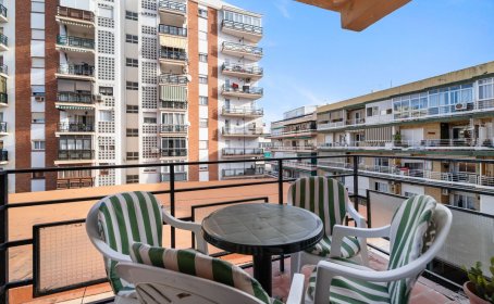 Apartament na środkowym piętrze for sale in Fuengirola, Fuengirola