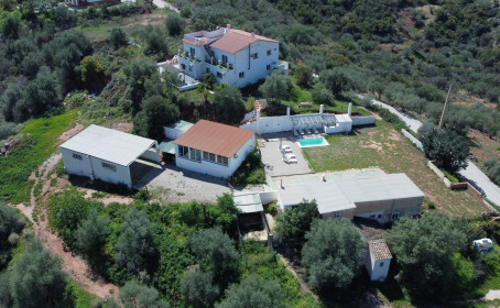 Detached Villa for sale in Comares, Comares