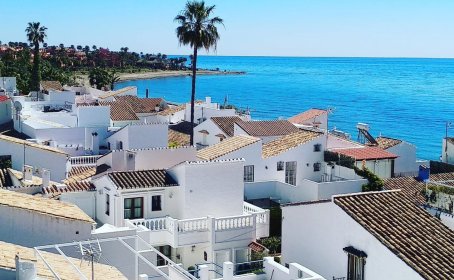 Studio na środkowym piętrze for sale in Estepona, Estepona
