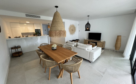 Apartamento Planta Baja en venta en Cabopino, Cabopino