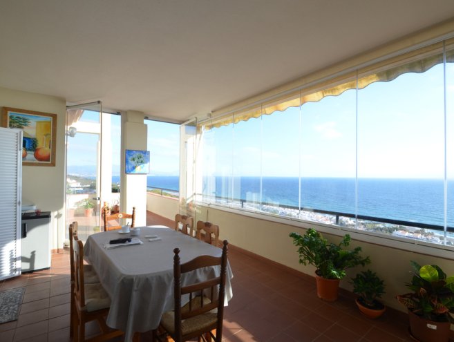 Apartment for sale in La Duquesa, Costa del Sol