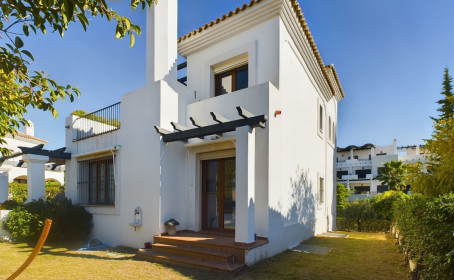 Villa - Chalet en venta en Estepona, Estepona