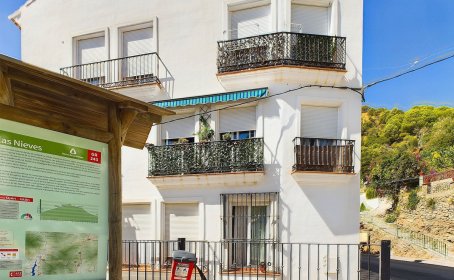 Apartamento Planta Baja en venta en Ojén, Ojén