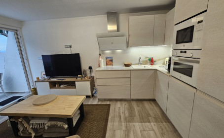 Apartament na parterze for sale in Estepona, Estepona