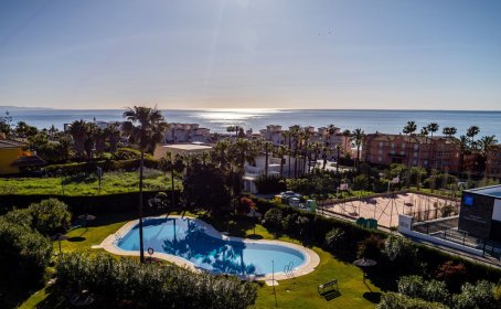 Ático en venta en Estepona, Estepona