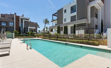 Apartamento Planta Baja en venta en Estepona, Estepona