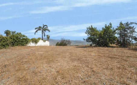 Terreno Urbano for sale in Almayate, Almayate