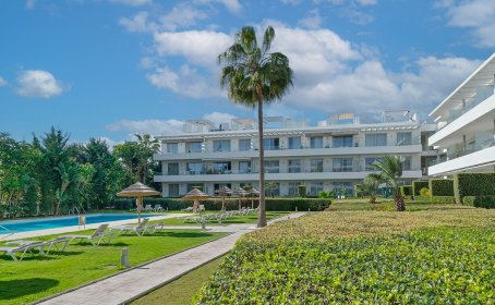 Apartamento Planta Baja for sale in Estepona, Estepona