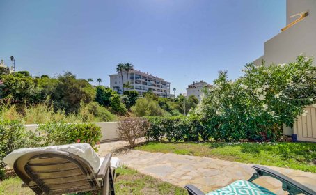 Apartament na parterze for sale in Calahonda, Calahonda