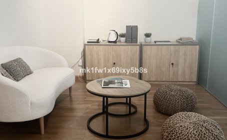 Oficina for sale in Marbella, Marbella