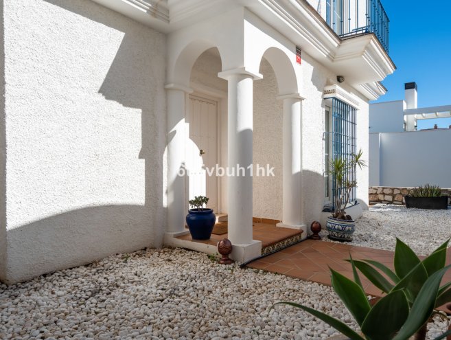 Detached Villa for sale in Fuengirola, Costa del Sol