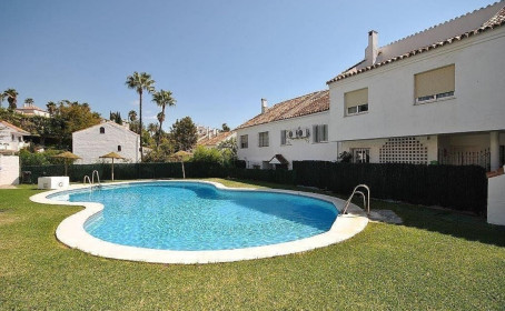 Adosada en venta en Marbella, Marbella