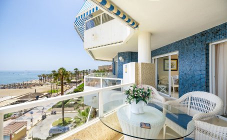 Apartament na środkowym piętrze for sale in La Carihuela, La Carihuela