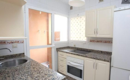 Apartament na środkowym piętrze for sale in Torremolinos, Torremolinos