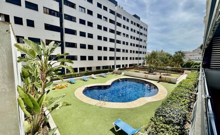 Middle Floor Apartment for sale in Estepona, Estepona