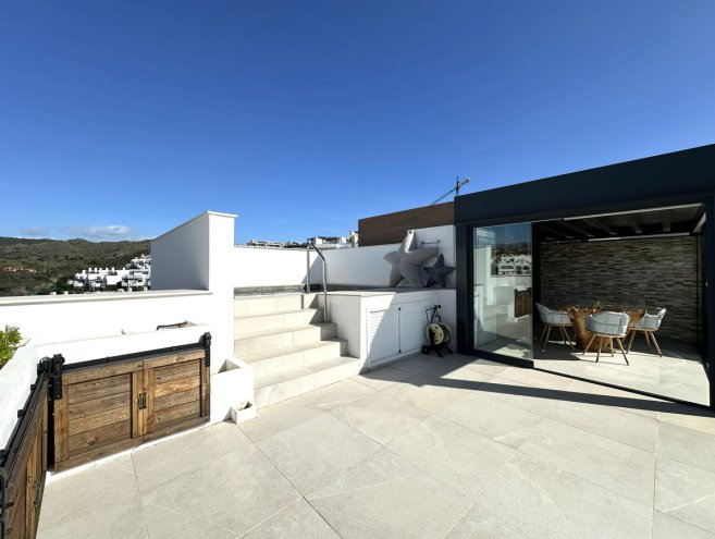 Penthouse Duplex for sale in Cabopino, Costa del Sol