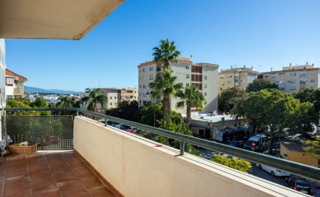 Middle Floor Apartment for sale in Estepona, Estepona