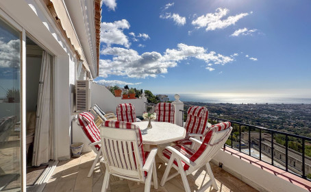 Apartament na ostatnim piętrze for sale in Mijas, Mijas